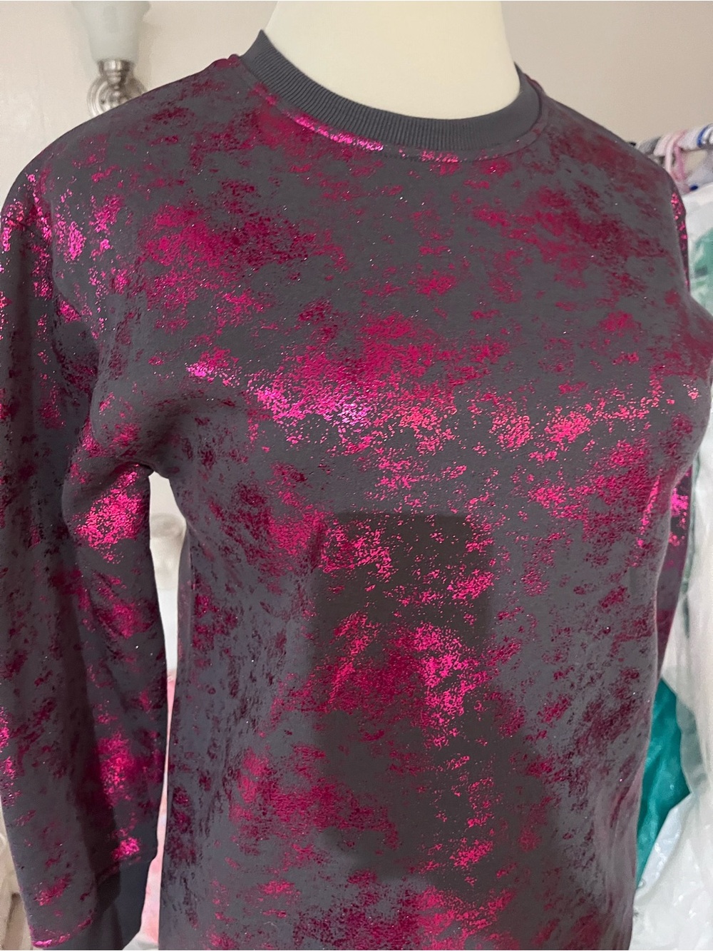 Speechless Metallic Fuchsia & Charcoal Crewneck Sweater